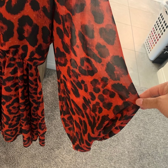 Red mini leopard dress - Picture 4 of 4